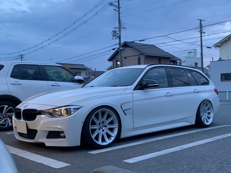 3シリーズ ツーリングのBMW・f31・梅雨の晴れ間・エアコンきかないに関するカスタム事例の投稿画像1枚目