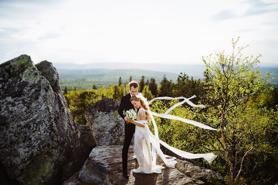 Fotografo di matrimoni Aleksandr Sayfutdinov (alex74). Foto del 5 giugno 2016