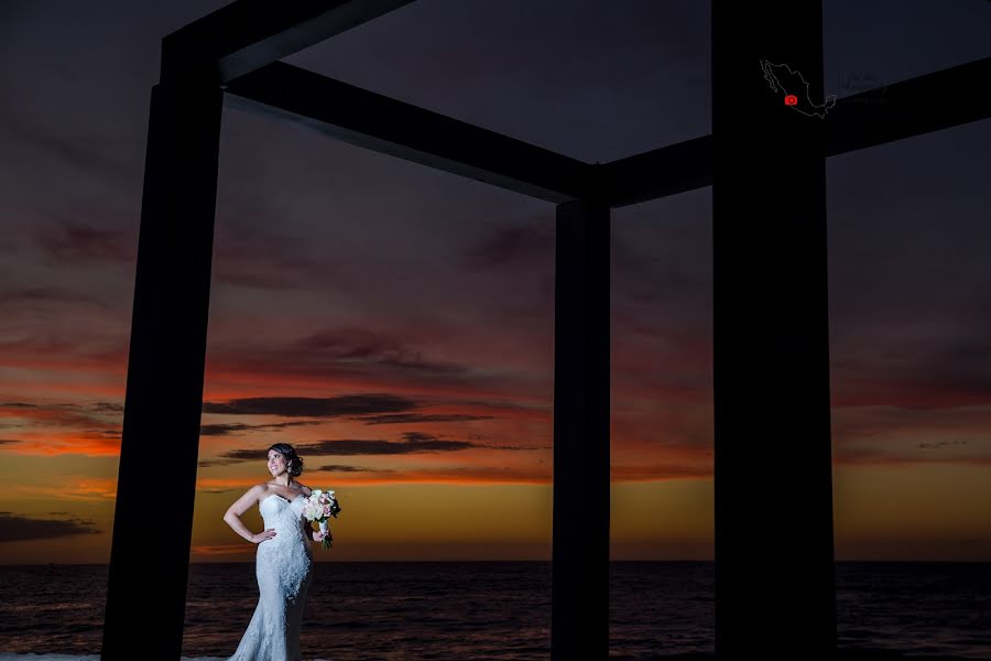 Wedding photographer Del Mar Wedding By Marvik And Fabi (marvik). Photo of 29 October 2019