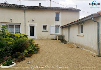 maison à Champigny en Rochereau (86)