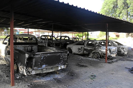 Vehicles belonging to Bushbuckridge municipality were burnt by residents at Dwarsloop on Tuesday.