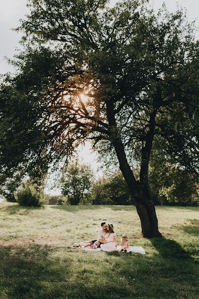 Wedding photographer Aleksandr Sakharchuk (saharchuk). Photo of 1 September 2019