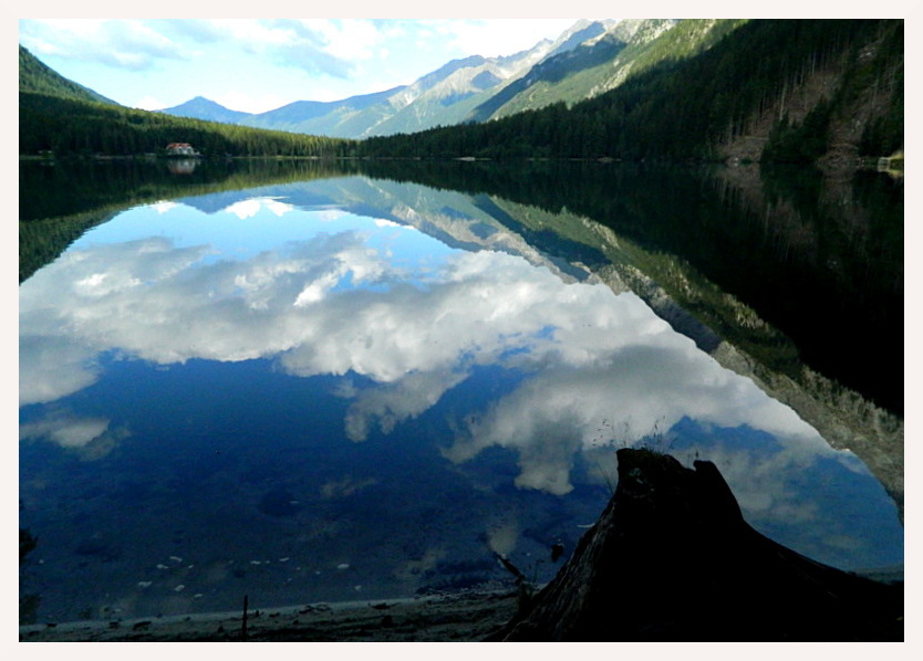 Mattino sul lago di lucaldera