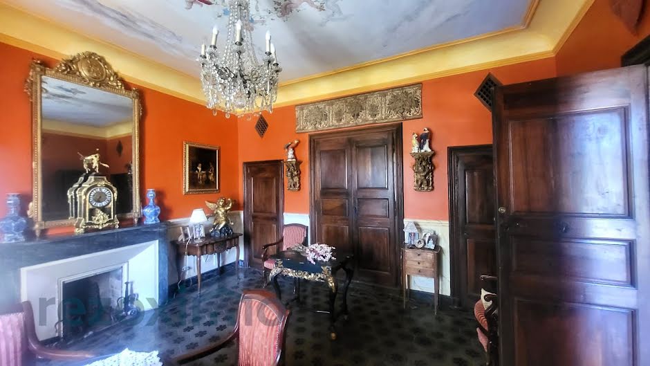 Vente château 16 pièces 870 m² à Valensole (04210), 2 100 000 €