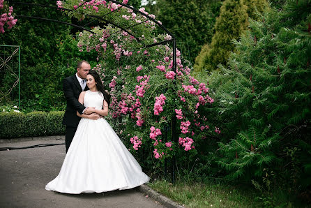 Fotografo di matrimoni Putin Huilo (pokryvka). Foto del 13 luglio 2016