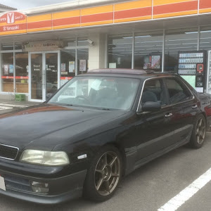 ローレル GC34