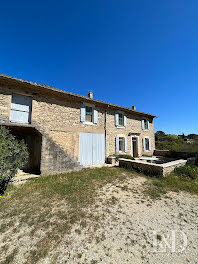 maison à Gordes (84)