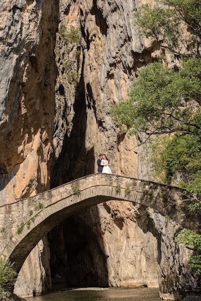 Fotógrafo de casamento Athanasios Mpampakis (studio31). Foto de 4 de outubro 2021