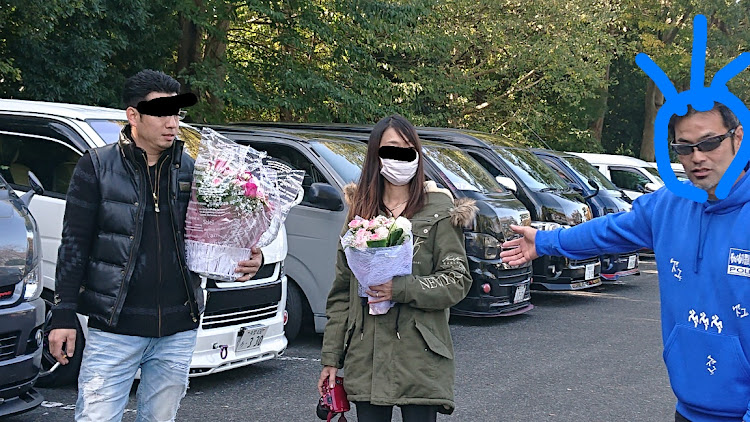 ハイエースバンの多摩オフ・チャラ呑み🏮・謝謝会🙏・ＴからPへメタモルフォーゼ🍑・まささん&HARUさんお幸せに❤️に関するカスタム事例の投稿画像9枚目