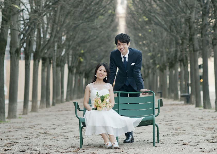 Fotógrafo de casamento Michi N (paris100). Foto de 16 de fevereiro 2018