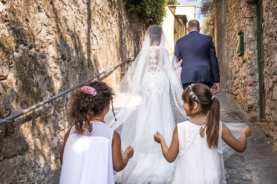 Fotógrafo de casamento Ludwig Van Halewijck (vanhalewijck). Foto de 5 de abril 2022