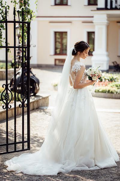 Fotógrafo de casamento Alena Rusakevich (alrus). Foto de 13 de janeiro 2020