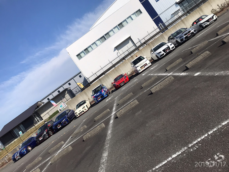 スイフトスポーツのお久し振り・オフ会・静岡空港に関するカスタム事例の投稿画像2枚目