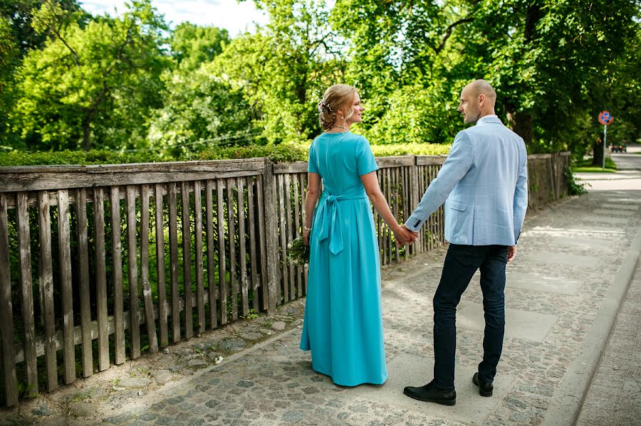 Fotografo di matrimoni Roberts Vidzidskis (rabarberts). Foto del 1 agosto 2017