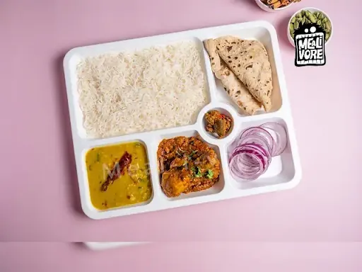 Chicken Kosha And Dal Tadka Thali