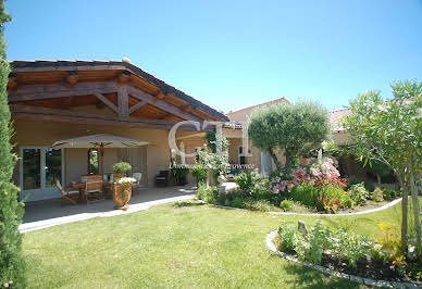 House with pool and terrace 1