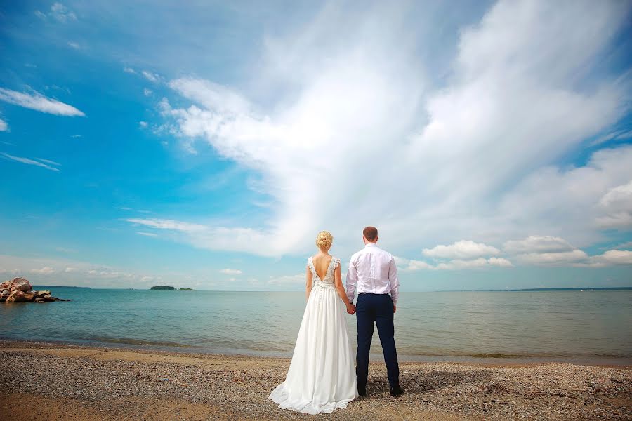 Fotografo di matrimoni Kseniya Tkachenko (fotovnsk). Foto del 17 febbraio 2019