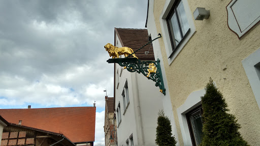 Goldener Löwe