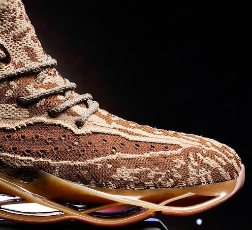 Title 17, Mens sports shoes for running and jogging. Com...