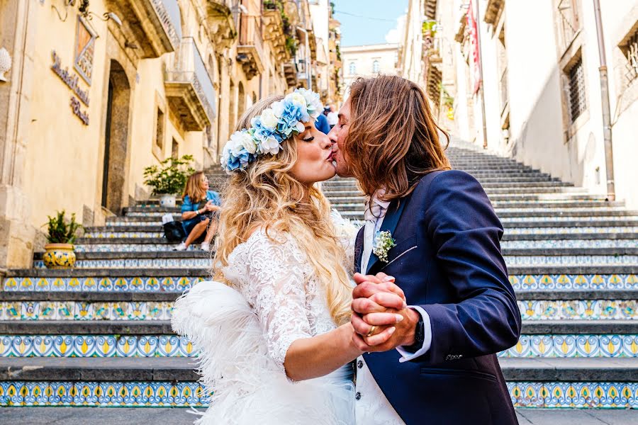 Fotografo di matrimoni Francesco Rimmaudo (weddingtaormina). Foto del 20 agosto 2021