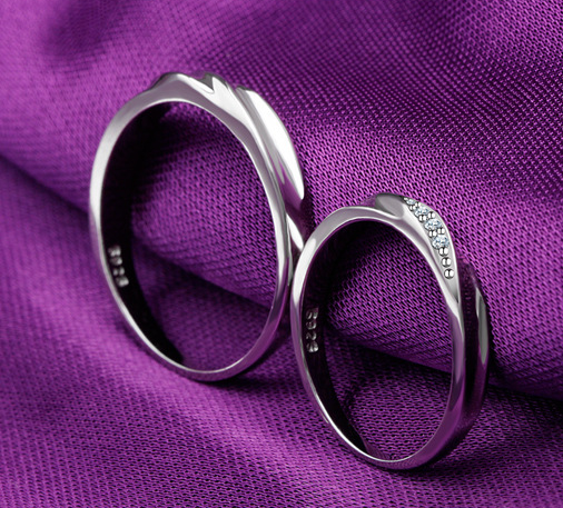 Title 4, Personalized New Zircon Rings for Men and Women...