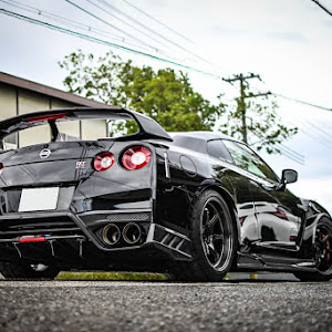 NISSAN GT-R R35