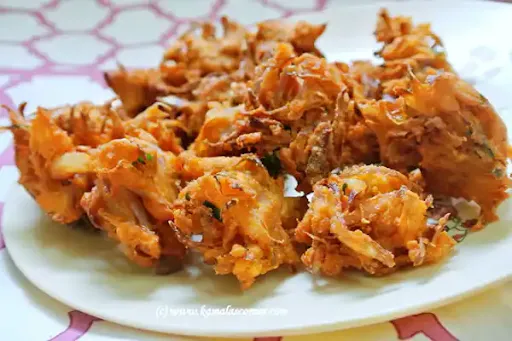 Veg Pakoda [8 Pieces]