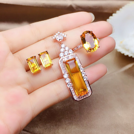 Title 1, Citrine Suit Female Crystal Clean Sparkle