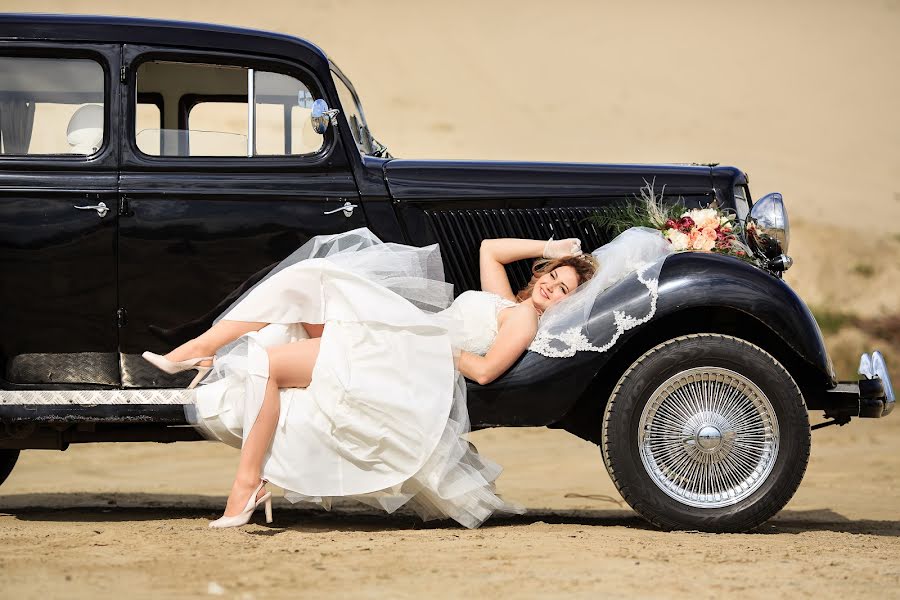 Fotógrafo de bodas Aleksandr Kostyunin (surgutfoto). Foto del 7 de febrero 2018