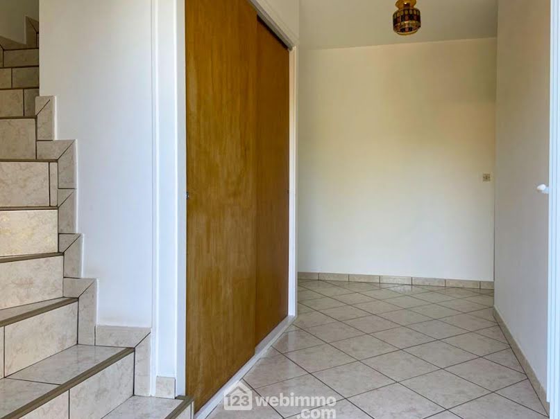 Vente maison 7 pièces 120 m² à Chantonnay (85110), 166 900 €