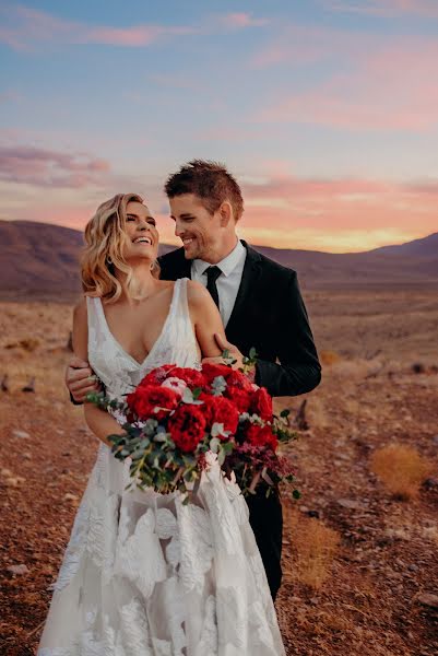 Wedding photographer Anastasia Anart (nens). Photo of 19 December 2019