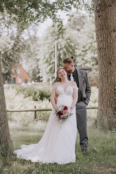 Fotógrafo de casamento Yulia Knieper (lisa). Foto de 3 de agosto 2023