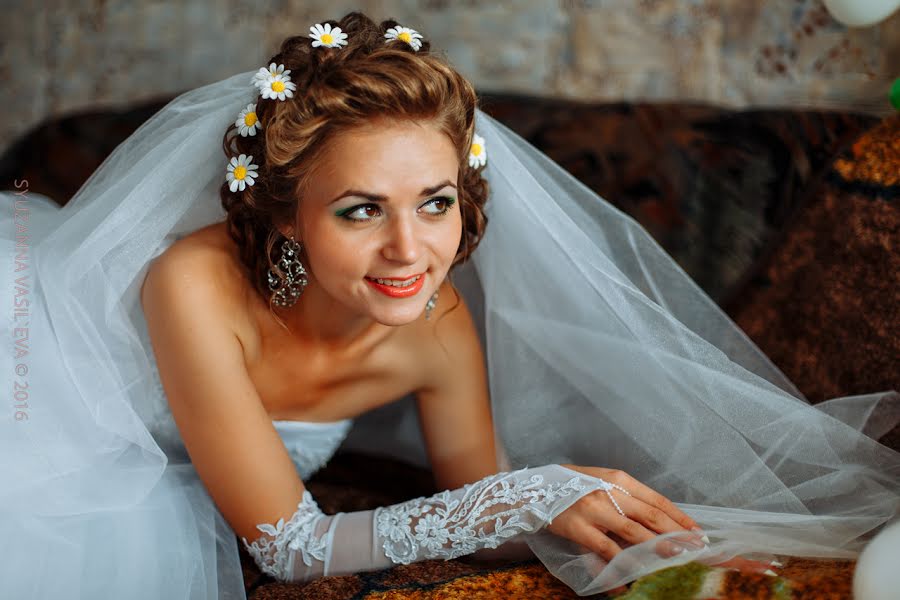 Fotografo di matrimoni Syuzanna Vasileva (zvezda). Foto del 4 novembre 2016