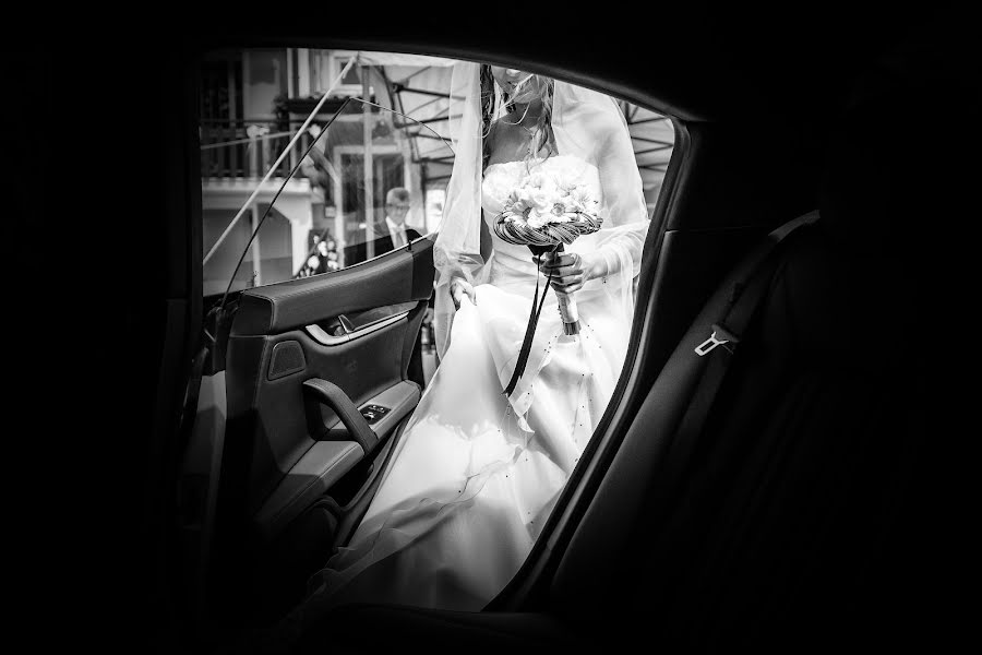 Wedding photographer Marco Lorenzi (lorenzi). Photo of 26 September 2016