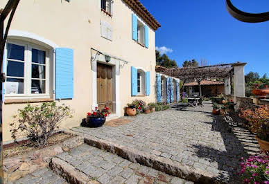 Villa with pool and terrace 2