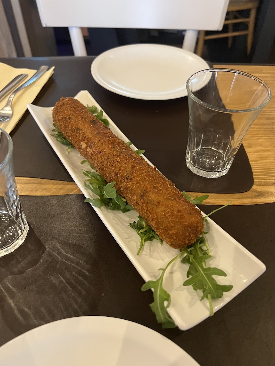 Croquette log