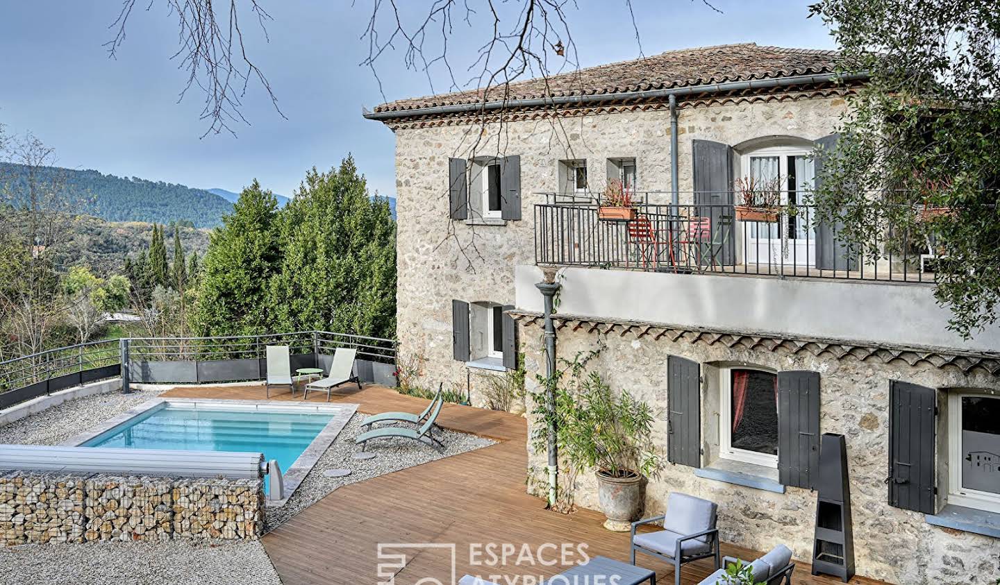 House with pool and terrace Anduze