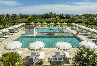 Villa avec piscine et jardin 3