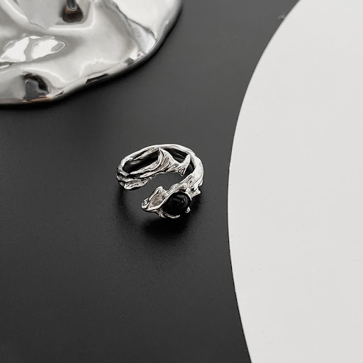 Title 4, Womens Dark Style Irregular Gemstone Ring A Un...
