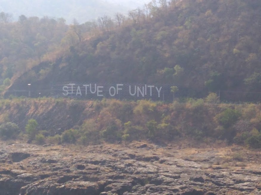 Nameplate of statue