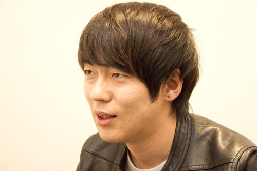 ウーマン村本、「石破さんと安倍さんより芸人のおれのほうがまとも」発言に疑問の声