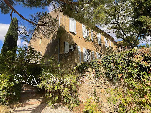 Maison avec jardin et terrasse 3