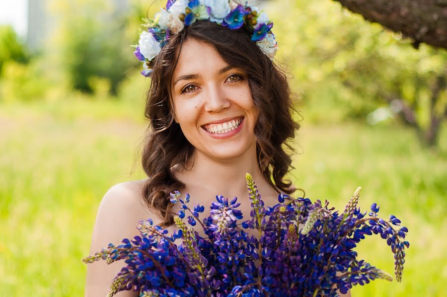 Fotógrafo de casamento Marina Ditkovskaya (maridit87). Foto de 18 de outubro 2016