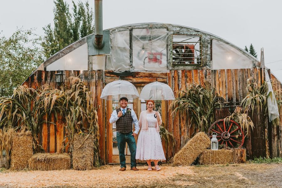 Fotógrafo de casamento Emilie Smith (emiliesmith). Foto de 10 de maio 2019