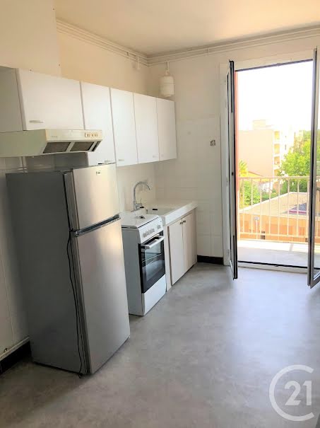Location  appartement 2 pièces 40 m² à Pamiers (09100), 415 €