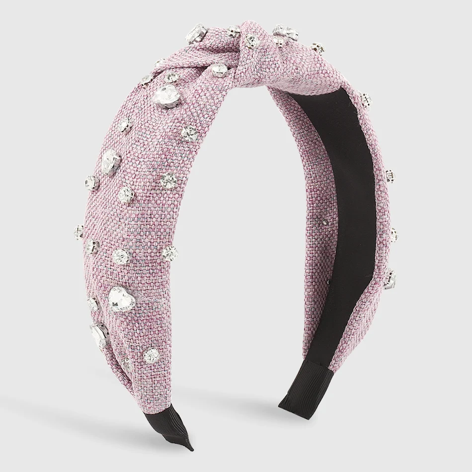 Tiara criativa europeia e americana com coração de diamantes, moda simples e com personalidade, ideal para looks charmosos e elegantes.