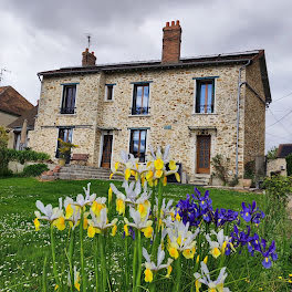 maison à Ozouer-le-Voulgis (77)