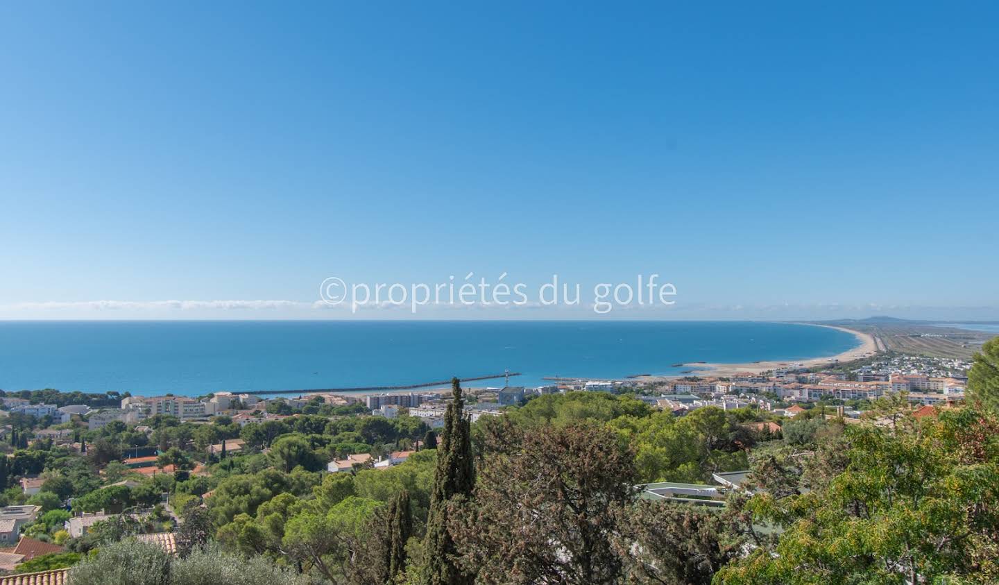 House with pool Sète