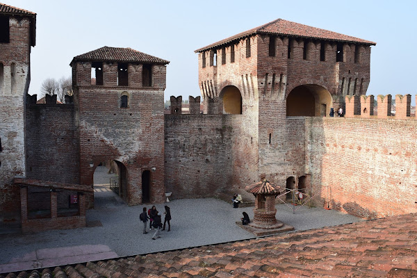 Ritorno alla Rocca di MiriamMPhotographer