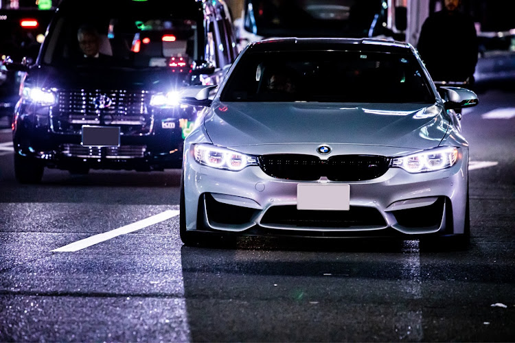 M4 クーペの梅雨明けまだか・F82・コロナウイルスに負けるな・正面写真・走行写真に関するカスタム事例の投稿画像2枚目